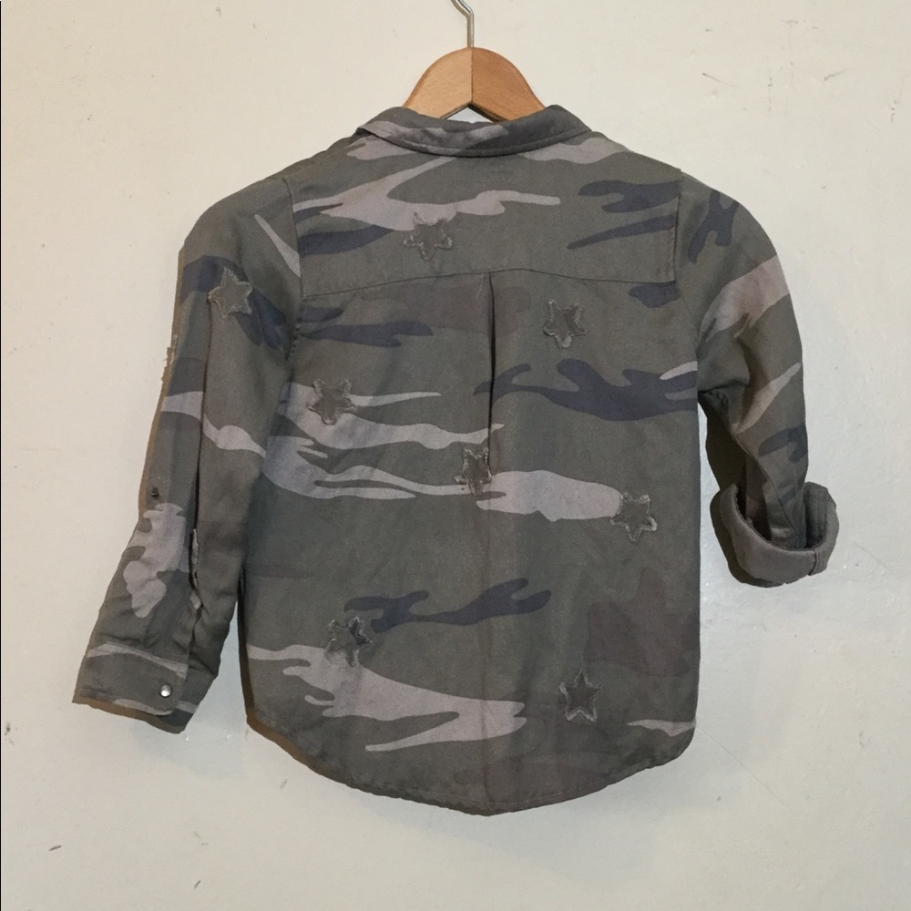 Rails Margot Sage Camo With Stars Size 8-9 - Picture 3 of 6